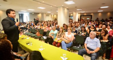 Educadores se reúnem para construir o Documento Curricular do Território Maranhense