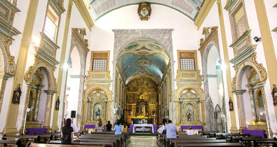 Igreja Católica celebra a fé de todos os santos