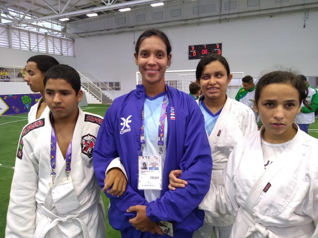 Bruno (prata), Roseane (treinadora), Maria Eduarda (ouro), Zilene (ouro)