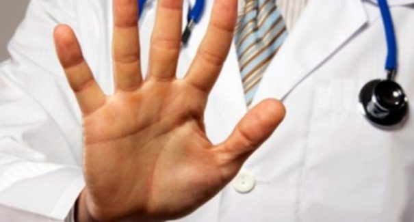 Médicos ameaçam fazer paralisação próxima terça-feira, 4