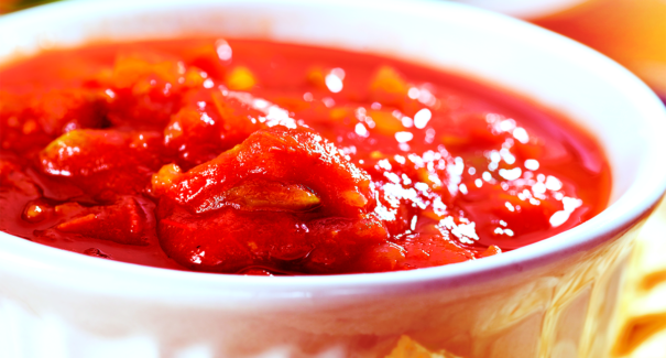 Saiba como fazer molho de tomate caseiro