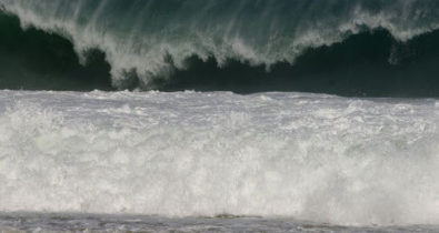 Marinha emite aviso de ressaca com ondas de até 2,5 m em São Luís