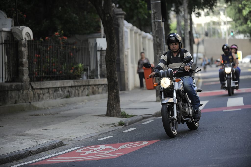 motocicleta agencia brasil