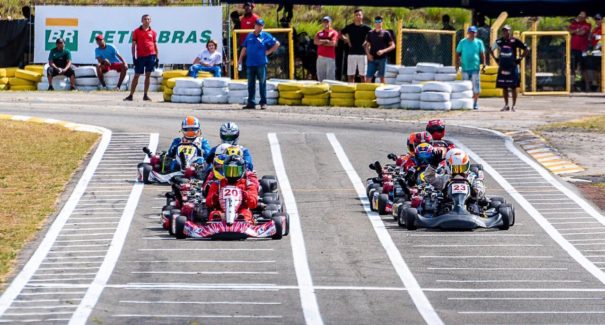 Clube de Kart realiza Prova de Confraternização e Final da Corrida do Batom