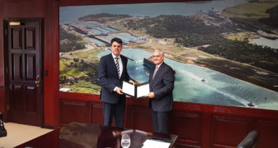 Itaqui firma parceria com Canal do Panamá