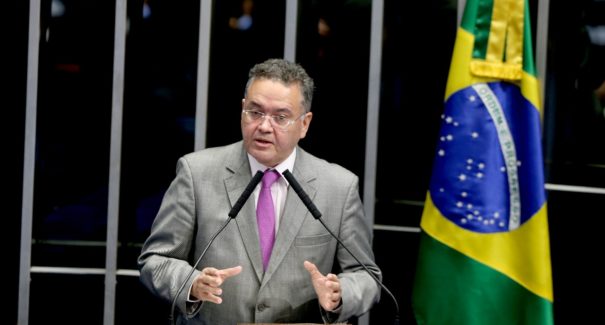 “Não estamos discutindo nomes, mas apenas ideias e rumos”, diz Roberto Rocha sobre 2020