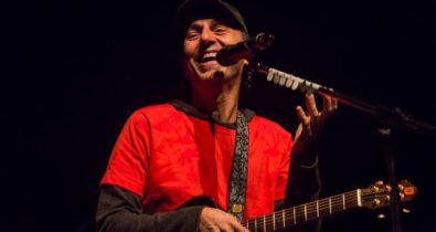 Zeca Baleiro faz mais um show em São Luís, no Palácio dos Leões