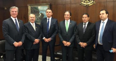 José Sarney e Fernando Collor marcam presença na posse de Bolsonaro