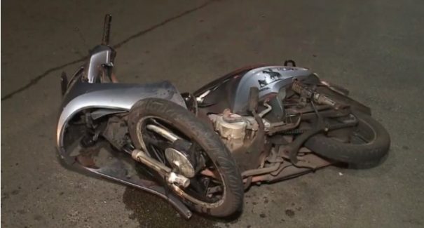 Motociclista é atingido por carro e morre na Jerônimo de Albuquerque