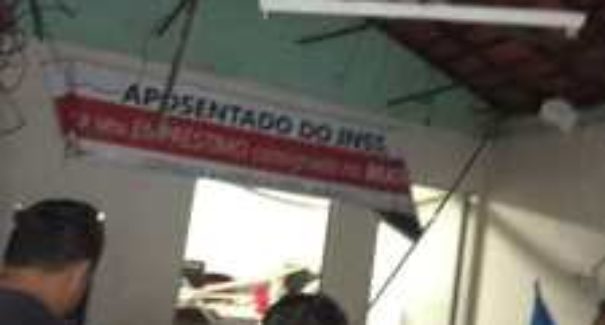 Criminosos explodem caixa eletrônico em Santana do Maranhão