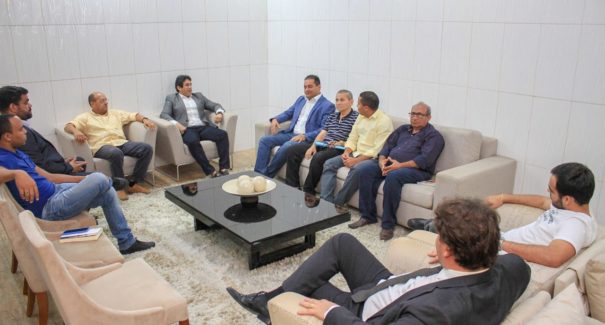 Weverton Rocha promete fazer mandato municipalista no Senado Federal