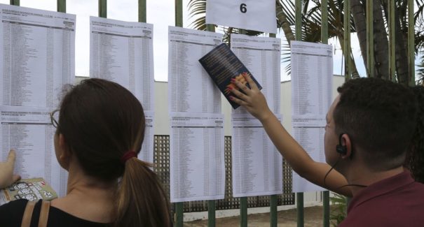 16 concursos abertos em todo o Brasil; confira
