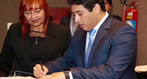 Osmar Filho toma posse como presidente da Câmara Municipal de São Luís