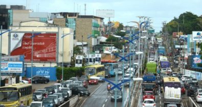 Infrações de trânsito aumentam em 55% na capital