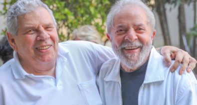 STF autoriza Lula a deixar a prisão para ir ao velório do irmão