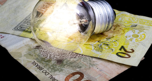 150 mil podem perder benefícios na energia