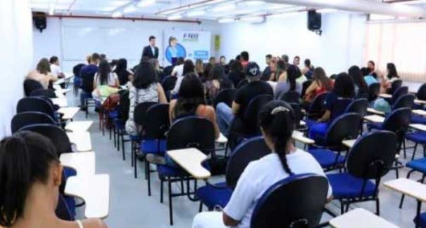 Inscrições para o Cursinho da Cidadania só até amanhã