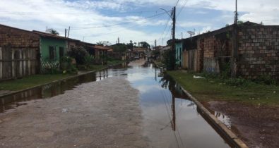 Inundação em Pinheiro recua 60cm e famílias já retornam às suas casas