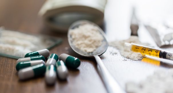O uso das drogas, suas consequências e o inferno causado por elas