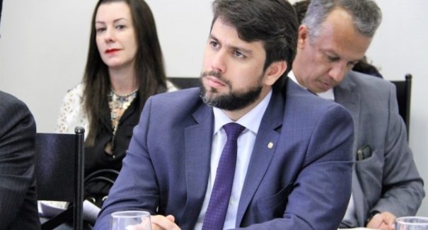 Previdência: Pedro Lucas pede a Bolsonaro que tire aposentadoria rural e BPC da reforma