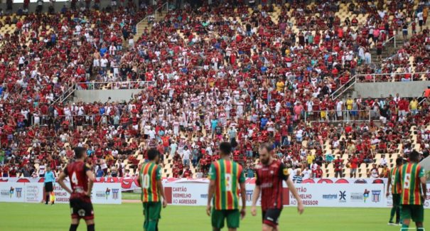 Ingressos para Superclássico de domingo tem preço reduzido