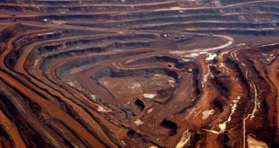 Governo estuda permissão de mineração em áreas restritas
