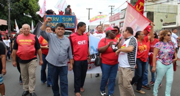 Márcio Jerry participa de ato contra a Reforma de Bolsonaro em São Luís