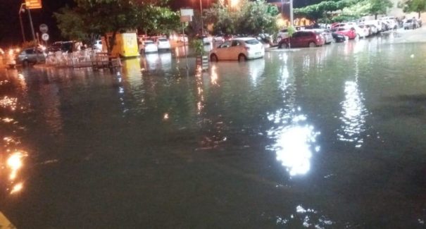 Maré sizígia  atinge pelo segundo dia alguns pontos da capital maranhense