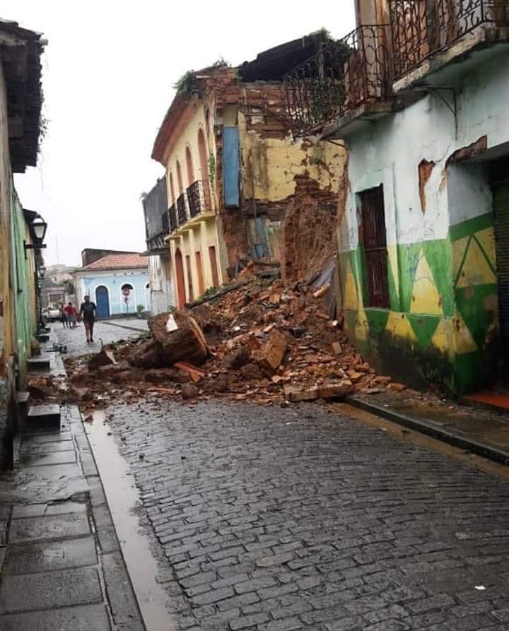 Centro de São Luís possui 22 casarões com risco de desabar