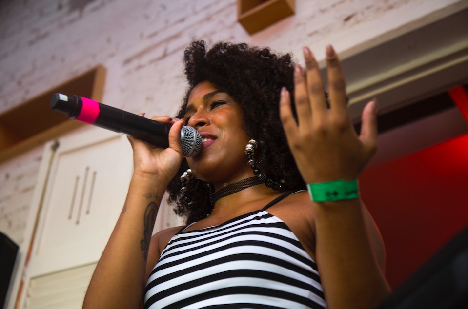 6 músicas brasileiras pra ouvir no Dia Internacional da Mulher
