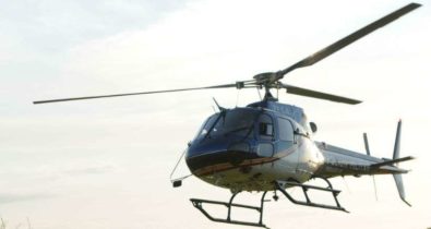 Helicóptero da PM cai durante treinamento, veja vídeo