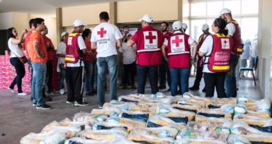 Cruz Vermelha recebe doações para famílias desabrigadas