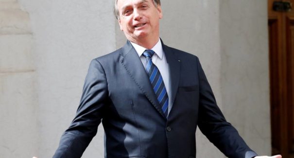 Formas de tratamento deixam de ser obrigatórias no serviço público