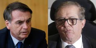Bolsonaro afirma que Ministro da Educação pode ser demitido na segunda-feira
