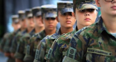 Inclusão feminina no serviço militar