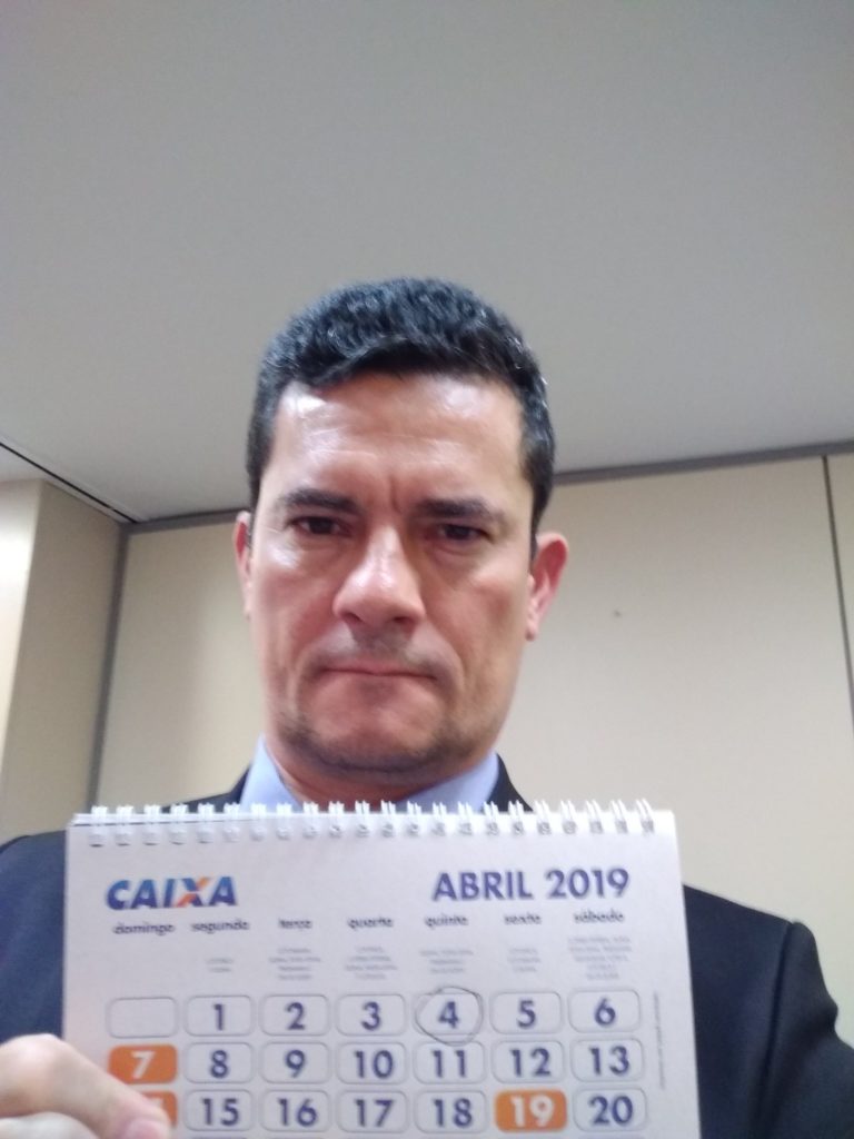 Sérgio Moro cria Twitter e vira meme nas redes sociais