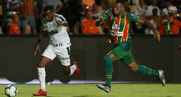 Sampaio: festa, falha e derrota no último minuto
