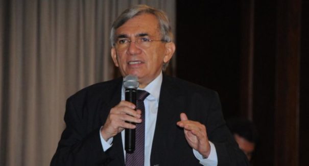‘Acredito na preservação da universidade pública’
