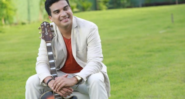 Emanuel Jesus  lança novo álbum e videoclipe no Teatro Arthur Azevedo