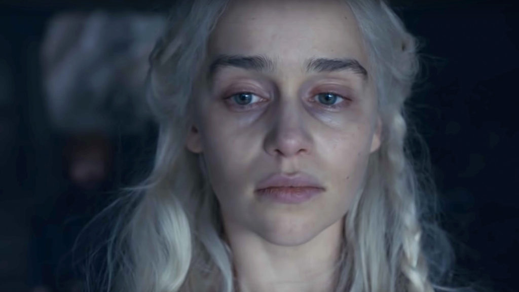 Emilia Clarke ficou “espantada” com o roteiro final de GoT