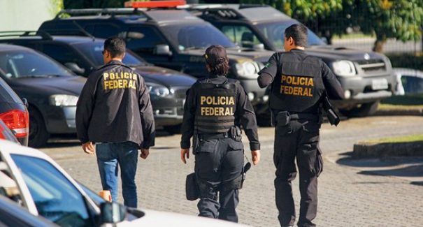 PF desarticula grupo especializado em assaltos a agências dos Correios