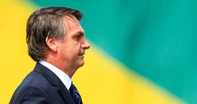 Bolsonaro manda liberar R$ 10 milhões para conter queimadas