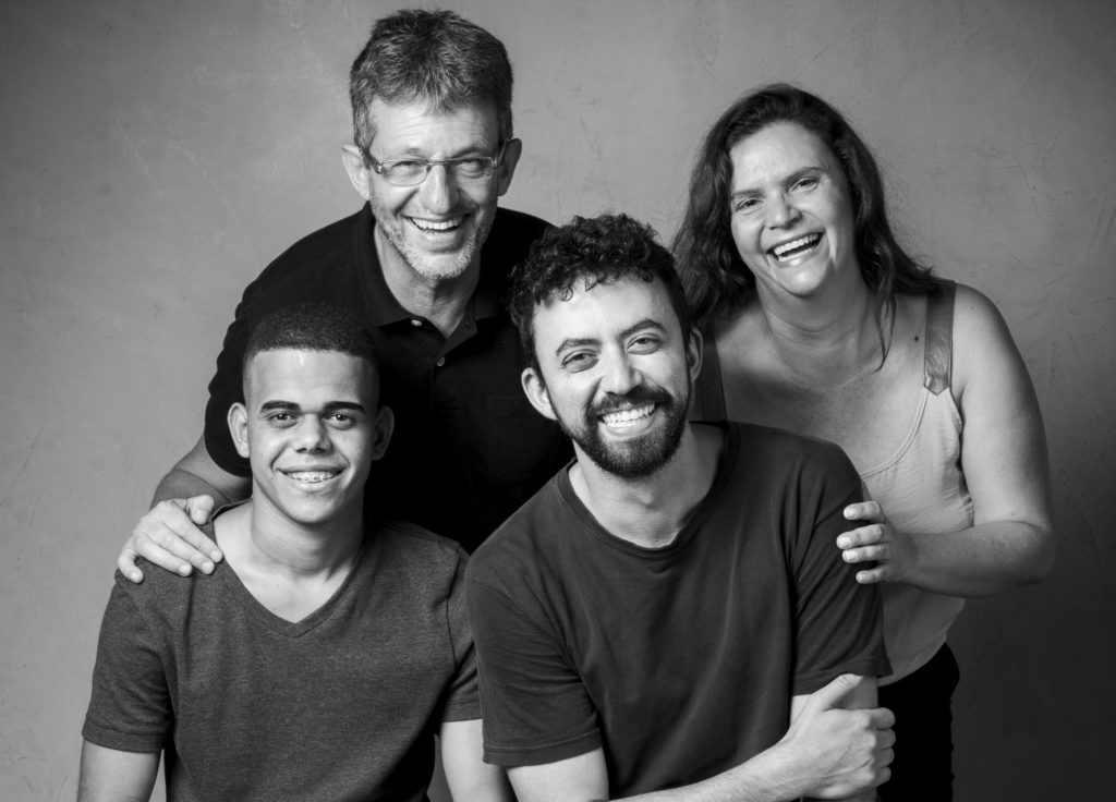 “Ele apenas queria ter pai e mãe”