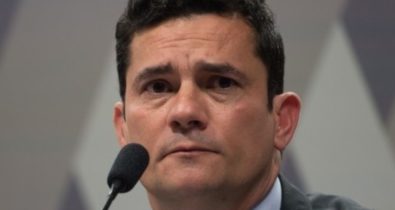 Flávio Dino diz que Bolsonaro enfraquece Moro com indicação ao STF