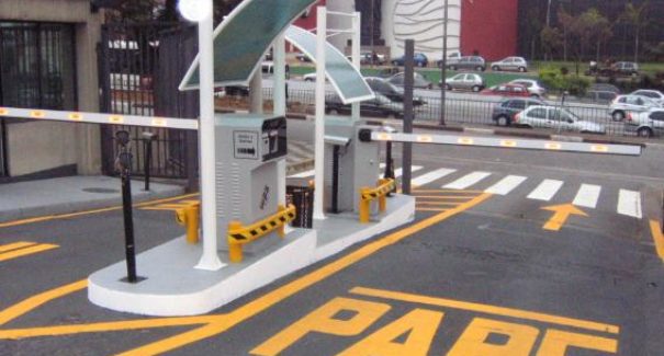 Estacionamentos não podem cobrar multa por perda de ticket