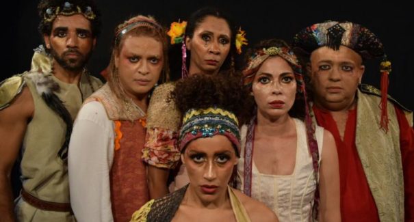O universo de Ariano Suassuna no palco do Teatro Arthur Azevedo