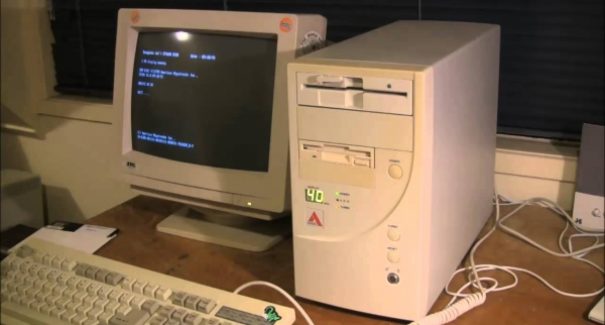 Dez coisas que só viveu quem usou computadores nos anos 2000