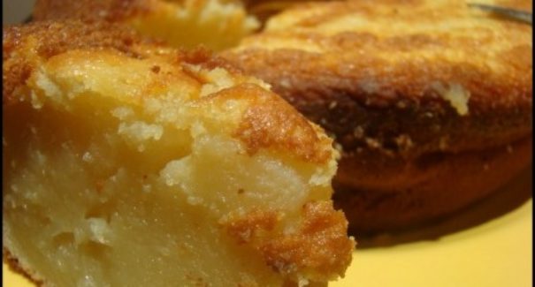 Saiba como fazer o bolo “engorda marido” para o lanche