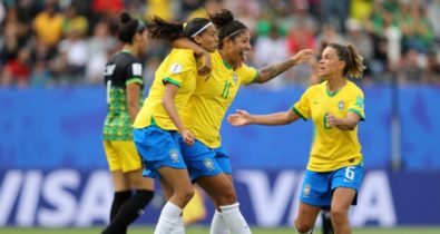 Brasil vence Jamaica por três a zero em estreia na Copa do Mundo Feminina