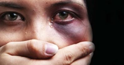 Pesquisa revela: jovens e solteiras são maiores vítimas da violência contra a mulher